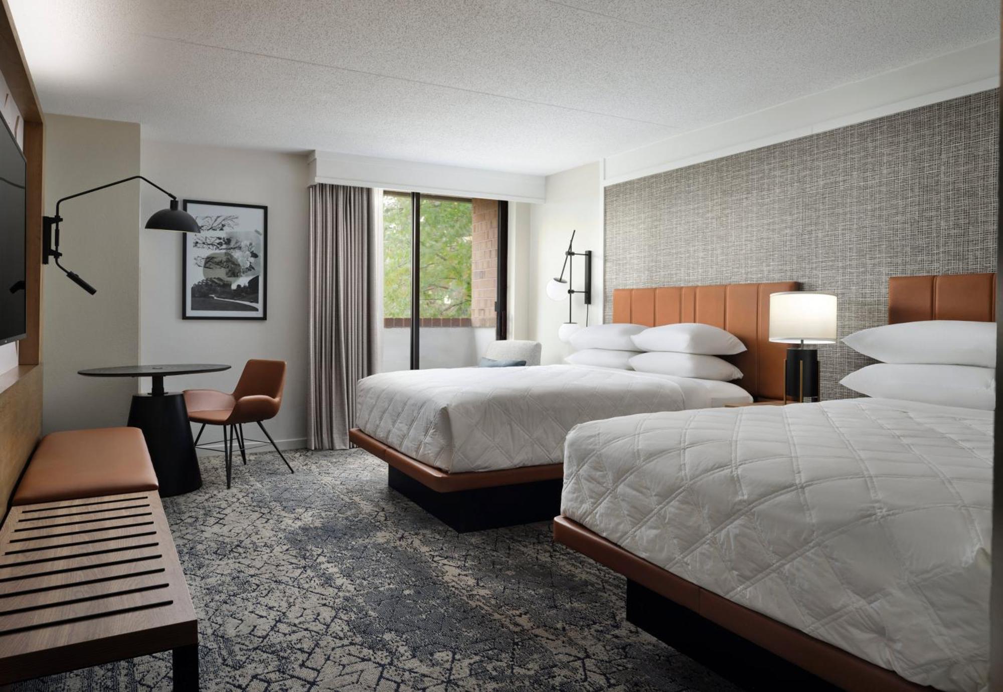 Sheraton Grand Rapids Airport Hotel Cascade Buitenkant foto